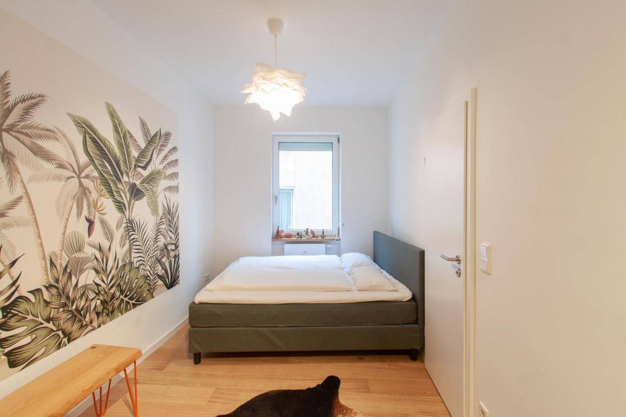 Ferienwohnung Juliusliving - Modernes Wohnen An Der Juliuspromenade Würzburg Zimmer foto