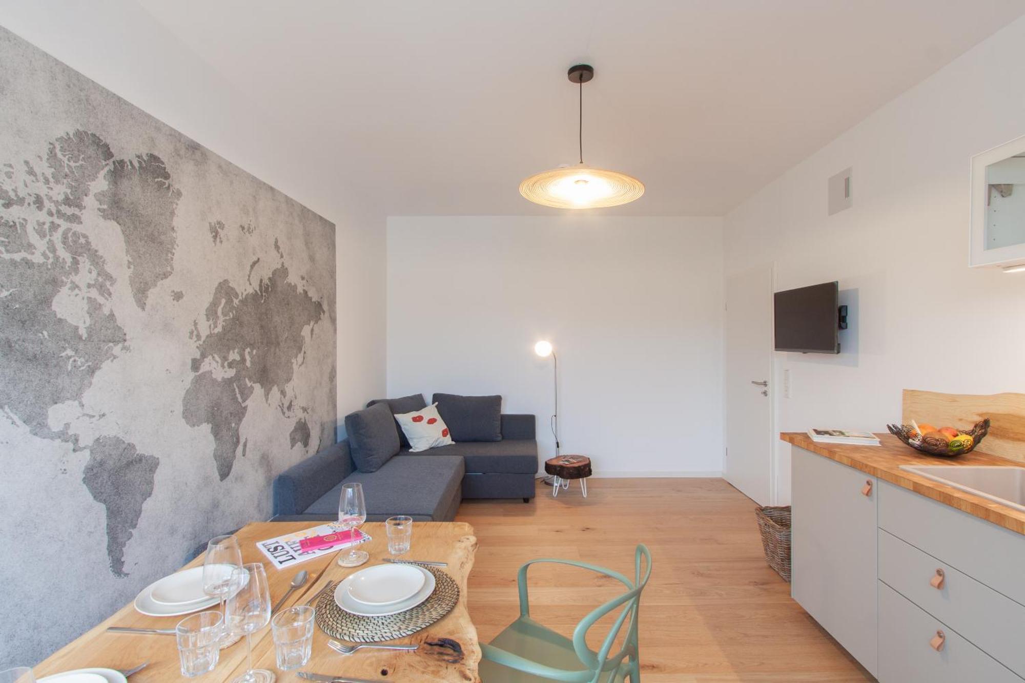 Ferienwohnung Juliusliving - Modernes Wohnen An Der Juliuspromenade Würzburg Exterior foto