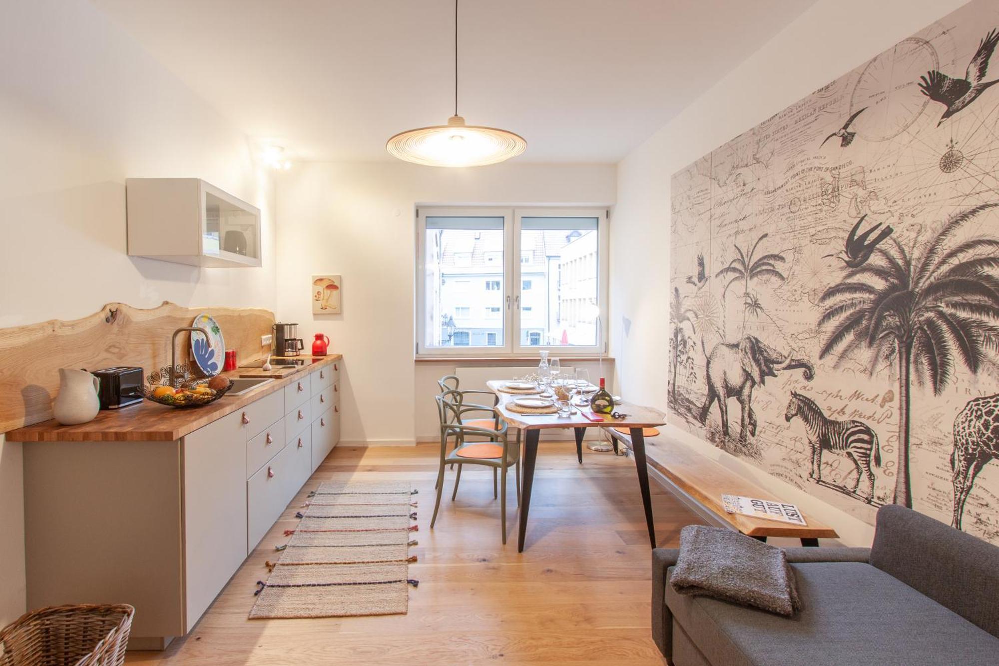 Ferienwohnung Juliusliving - Modernes Wohnen An Der Juliuspromenade Würzburg Exterior foto